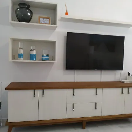Bonito Apartamento De 2 Dormitorios En Veleros Con Wifi- La Barrosa- *